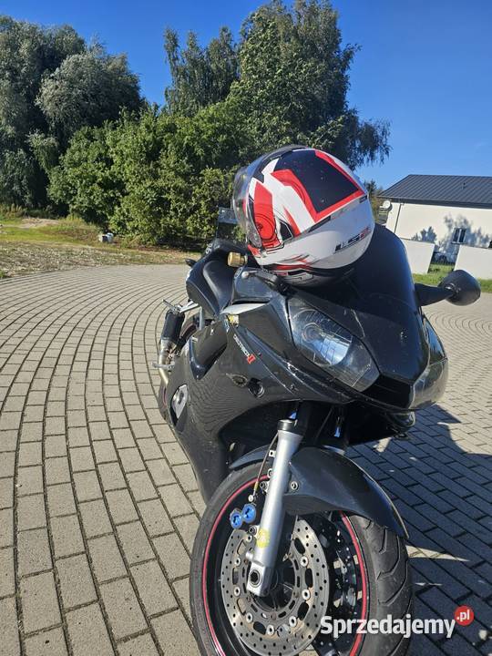 Sprzedam Yamaha R6 600cmm 600cm3 sprzedam