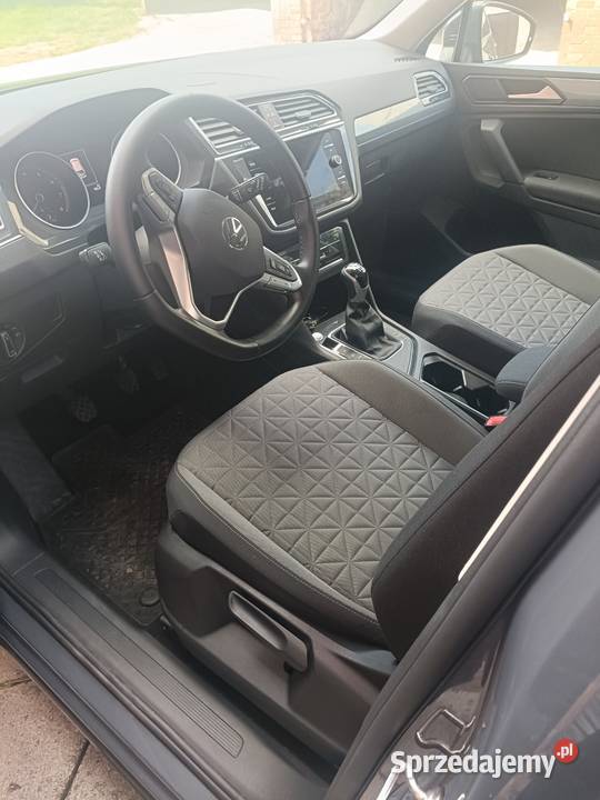 Volkswagen Tiguan 4900