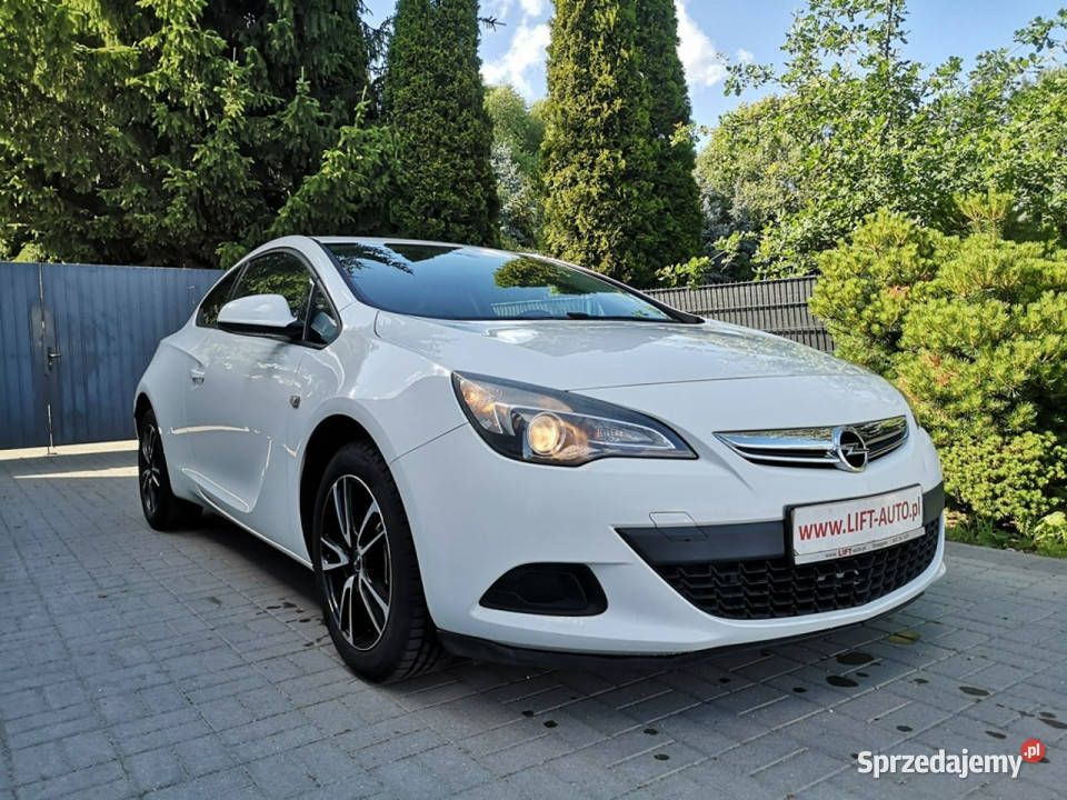 Opel Astra 14 16V 120 GTC Klima Parktronic tempomat Strzegom