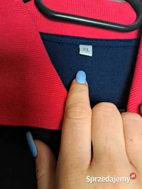 Stylowa koszulka polo Haier z czerwonym Trąbki Wielkie