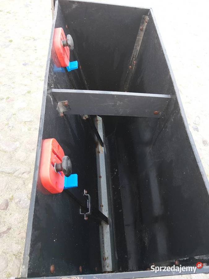 Automat paszowy karmnik paśnik trzody Hodowla trzody Grębów