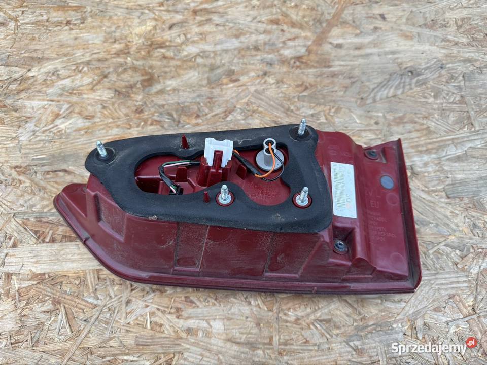 Lampa tył lewa lh w klapę Kia optima IV 4 kombi Międzychód