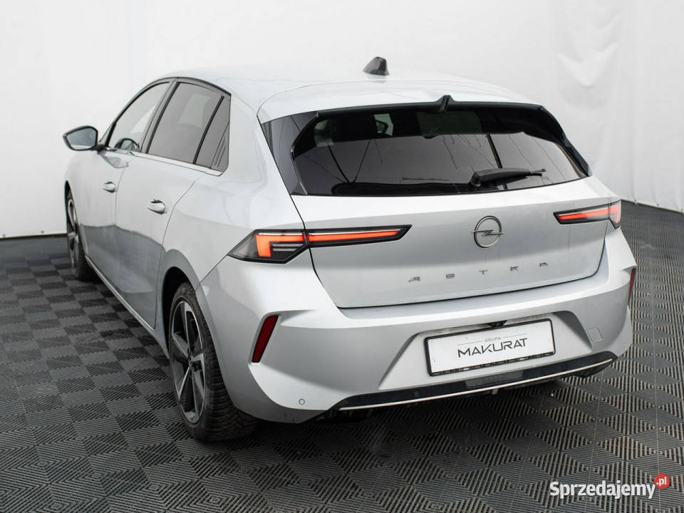 Opel Astra GD4F05812 T Elegance Podgrzf I kier Pępowo