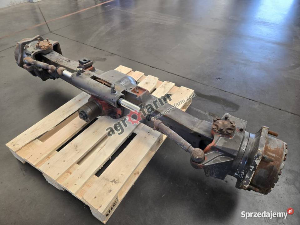 Przedni most Massey Ferguson 3630 3610 3650 3680 Byków