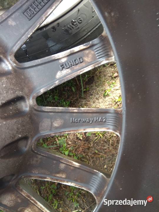 Koła aluminiowe Audi 17 letnie opony 8Jx17H2 Radom sprzedam