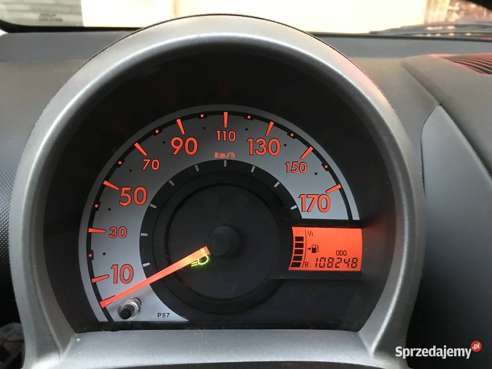 Peugeot 107 10 68 5drzwiowy manualna Samochody osobowe Warszawa