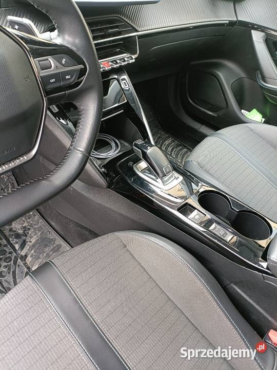 Peugeot 2008 II 15 HDI Allure EAT8 130 2022 r diesel Kańczuga