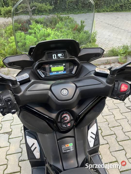 Sprzedam Yamaha xmax 300 tech nowa bogata wersja 28KM Yamaha Warszawa