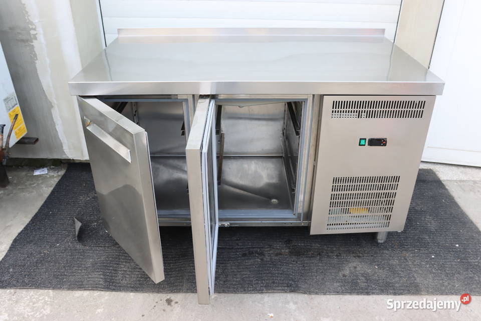 Stół chłodniczy 2 drzwiowy stal nierdzewna 134 sprzedam