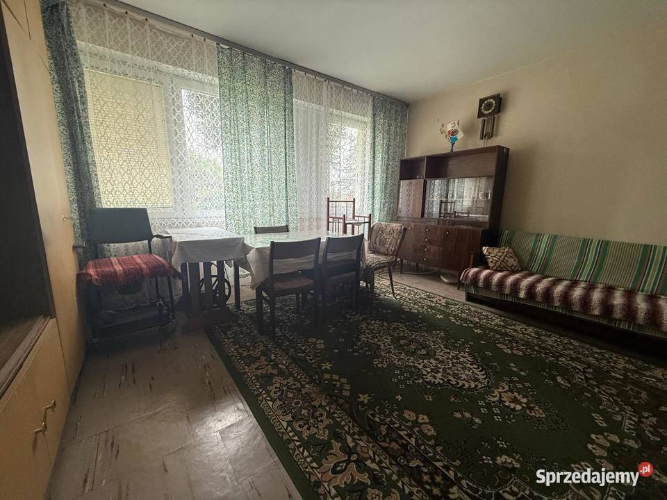 Na sprzedaż mieszkanie na parterze w centrum balkon Gostynin