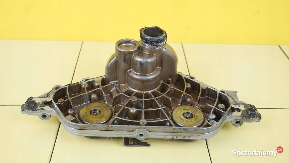 MERCEDES W204 18 CGI 11r 156 271820 obudowa osobowe