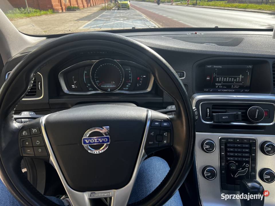 Volvo V60 D5 AWD RDesign Webasto szyberdach