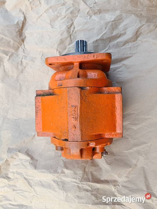 Pompy hydrauliczne z koparki Waryński podwójne śląskie Krzepice