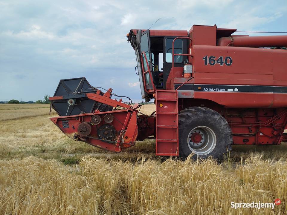 Kombajn zbożowy torowy Case 1640 Axial Flow