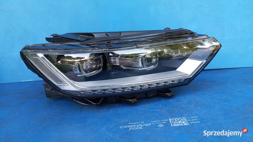 LAMPA REFLEKTOR PRAWY PRZÓD EU 3G1941082C VW Nowy Tomyśl