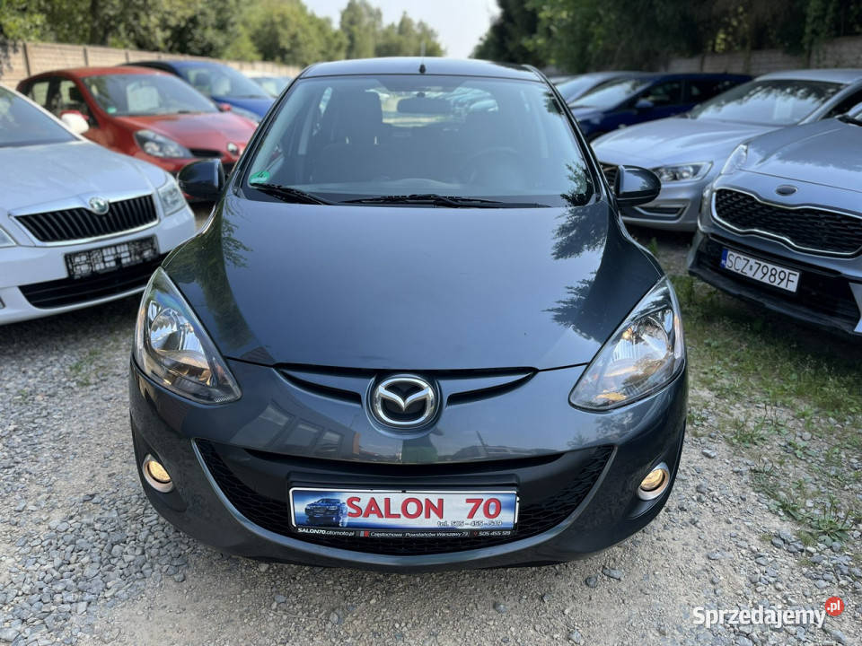 Mazda 2 13 1WŁ Klima Grzane FOtele Alu El szyby 4/5 sprzedam
