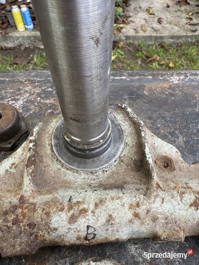 Dniepr K750 Ural Półki przedniego zawieszenia sprzedam