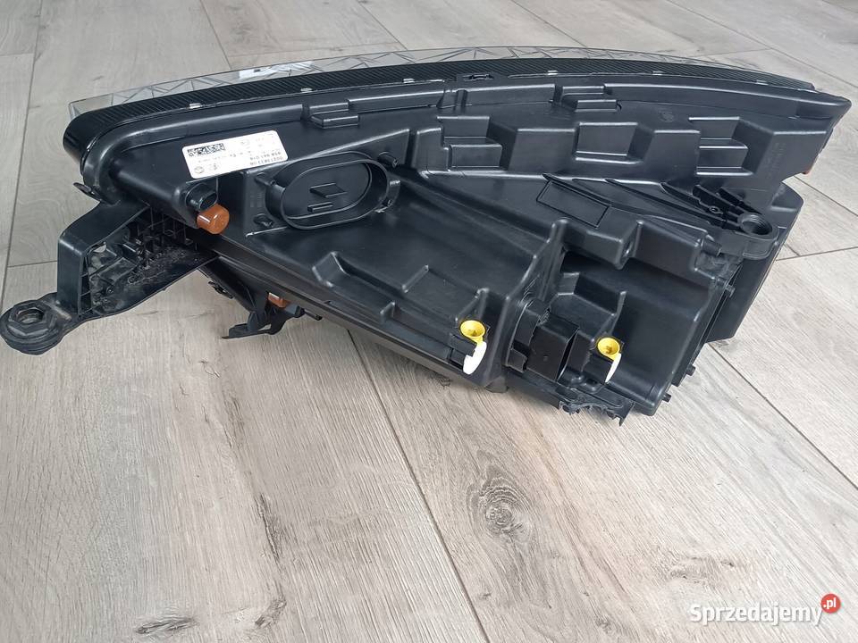 SKODA KAMIQ LAMPA PRZEDNIA PRZOD FULL LED PRAWA