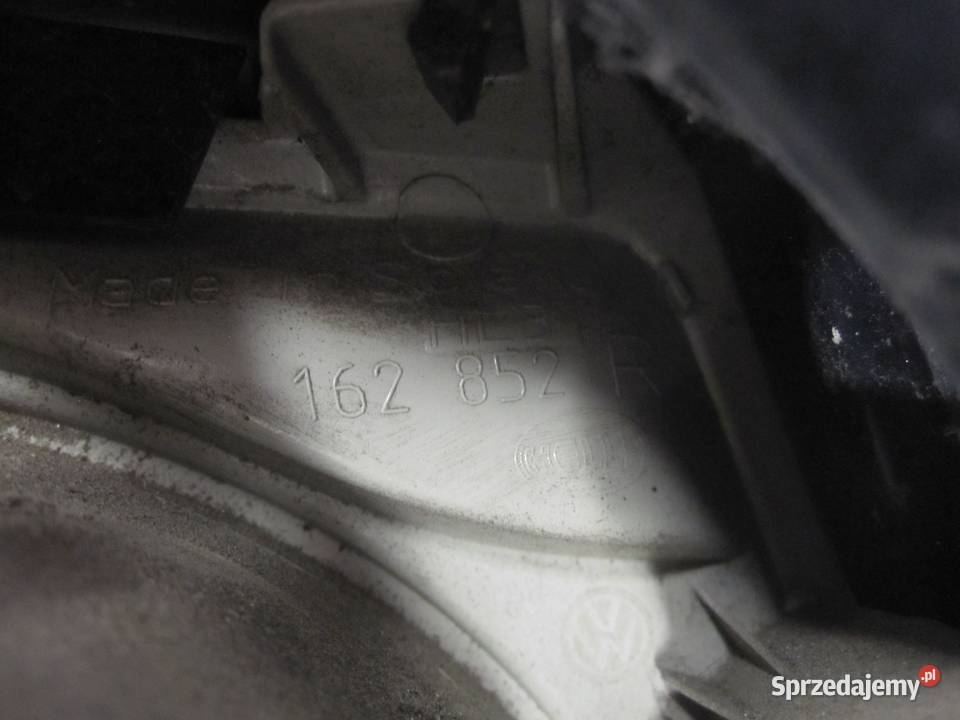 VW EOS 08r lampa prawa tył sprzedam