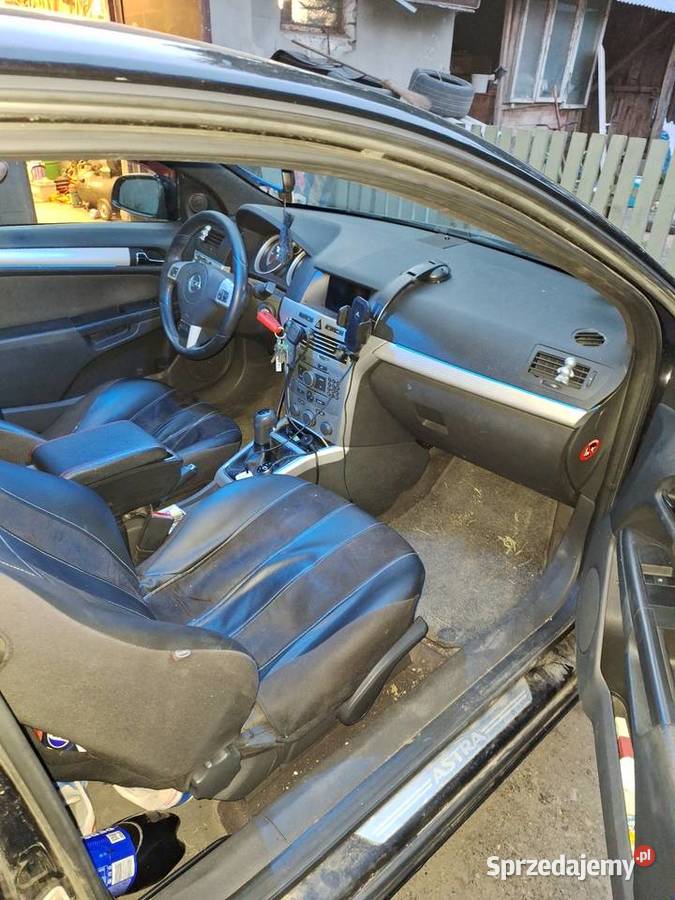 Opel Astra Gtc 19 cdti programie czarny