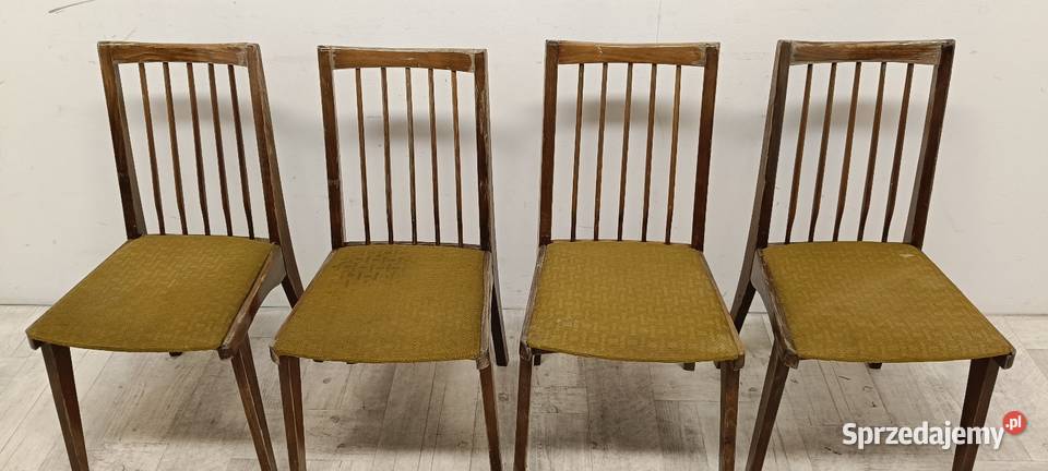 krzesło krzesła model Hałas 200157 vintage stare Radomsko