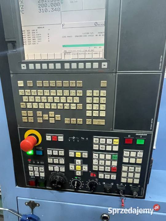 Tokarka CNC DOOSAN LYNX 220 LMA Toruń