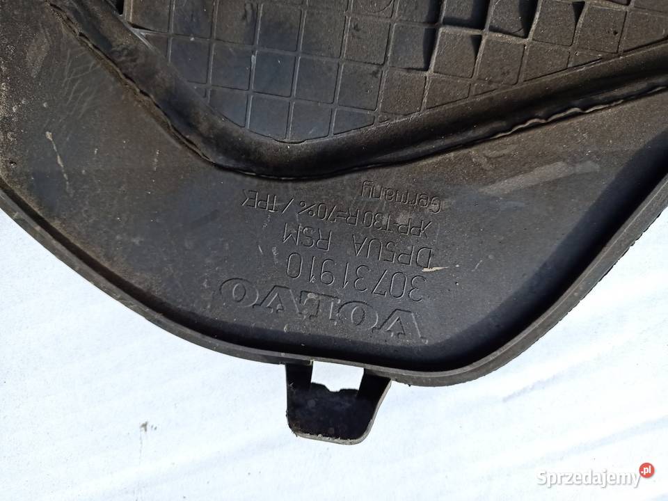 Volvo V50 S40 S80 24 D5 pokrywa osłona rozrządu osobowe Szczecin