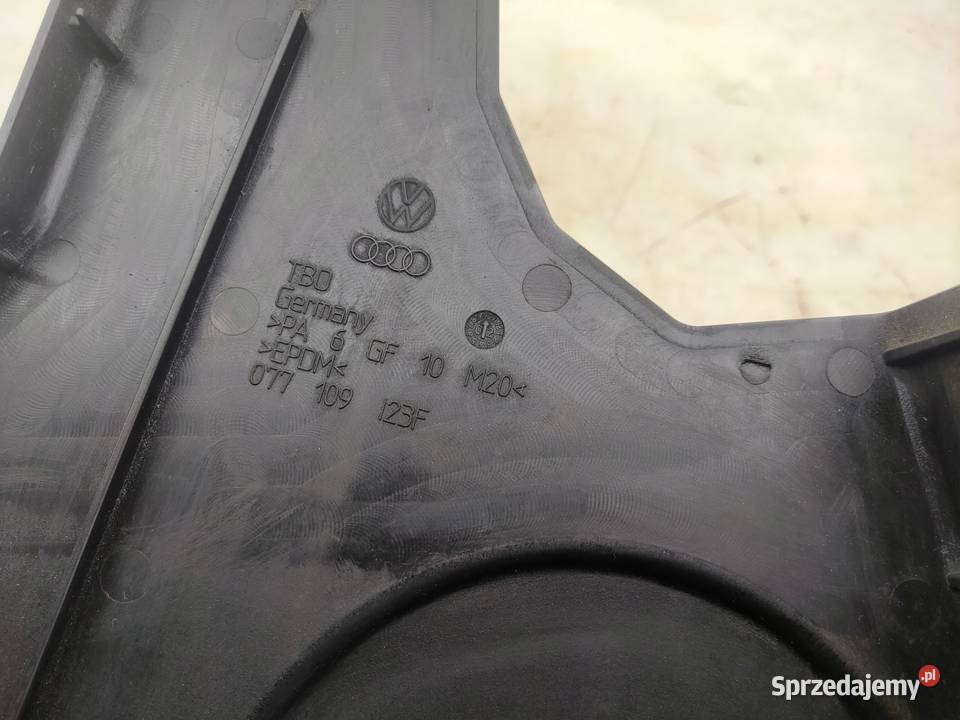 077109123F AUDI A8 D3 0307 OSLONA ROZRZADU Przemęt