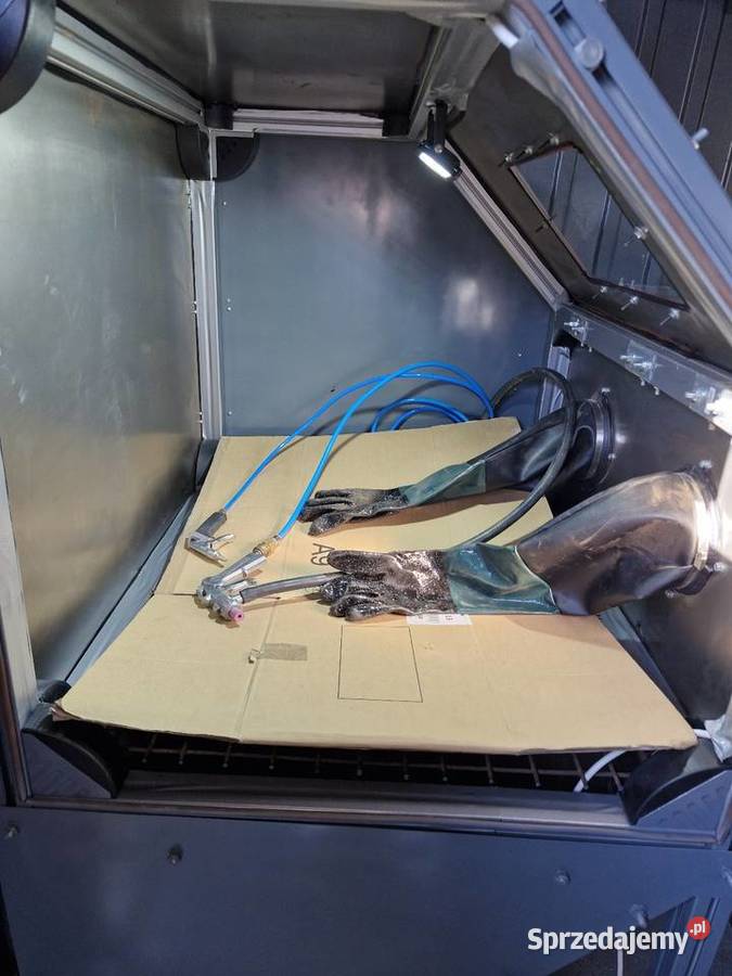 Kabina do piaskowania piaskarka kabinowa