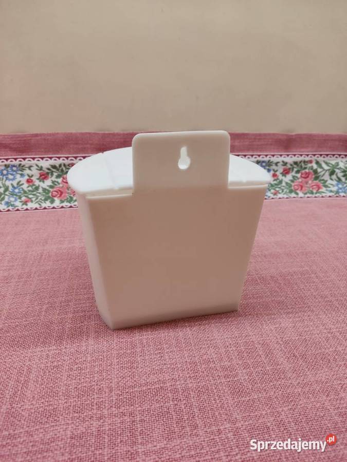 Pojemnik plastikowy biały na ścianę z naklejką Głuchołazy