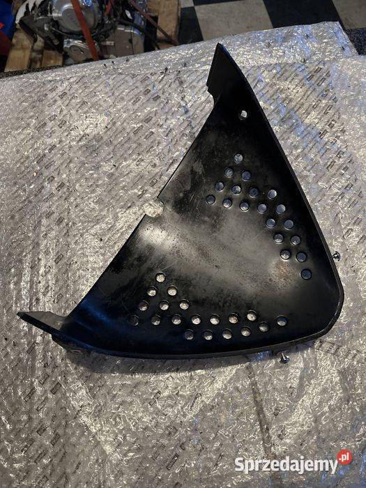 SUZUKI GSXR 600750 96 Pług Osłona dolna Łącznik wielkopolskie sprzedam