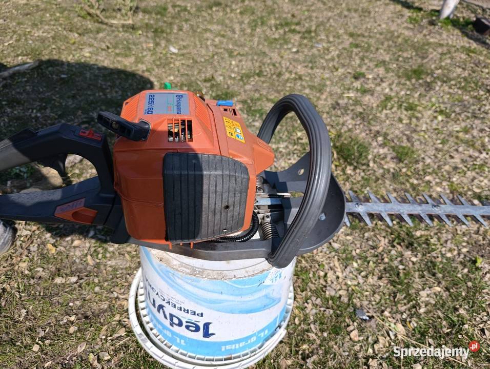Nożyce do żywopłotu Husqvarna 225H60 Ogród Sandomierz sprzedam