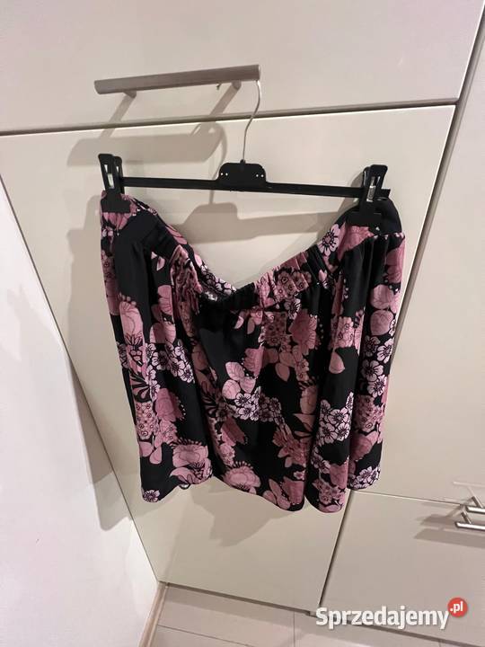 Piękna regulowana spódniczka w kwiaty XL pomorskie Gdańsk