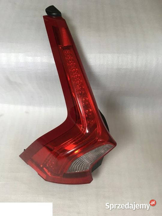VOLVO V60 LAMPA LEWA TYLNA LEWY TYŁ 31214963 osobowe Kozubszczyzna