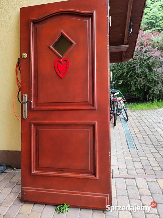 Drewniane używane drzwi zewnętrzne używane drzwi Tomice
