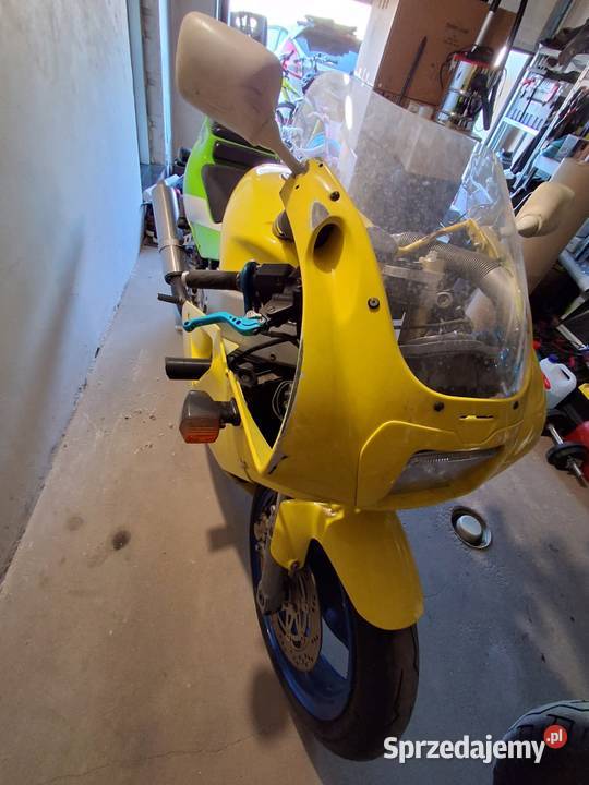 Sprzedam Kawasaki ZXR 400 H2 1990r Rok produkcji 1990 Kawasaki pomorskie Gowino
