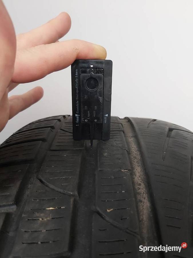 Opona Zimowa Pirelli Sottozero 245 45 R18 Komorniki sprzedam