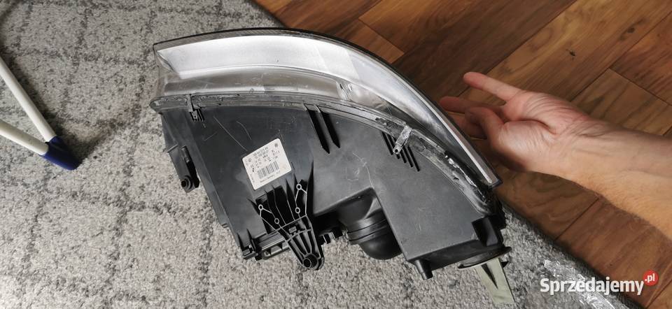 Passat B5FL Komplet reflektory lampy przód nowe
