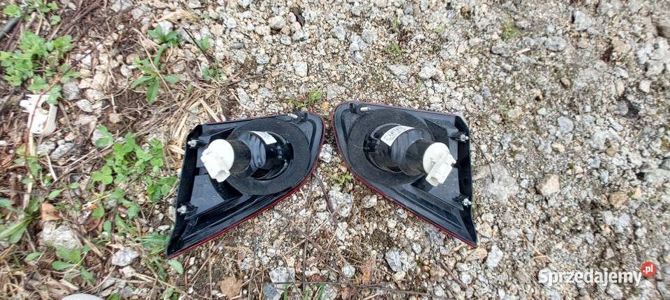 NISSAN QASHQAI 2007 2011 LAMPA TYŁ PRAWA LEWA Wrocław