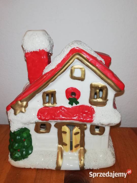 Sztuczna choinka z ozdobami świąteczny domek Warszawa