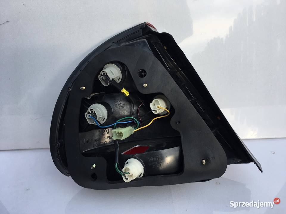 HYUNDAI SONATA GLS PRAWA LAMPA TYŁ Ostroróg