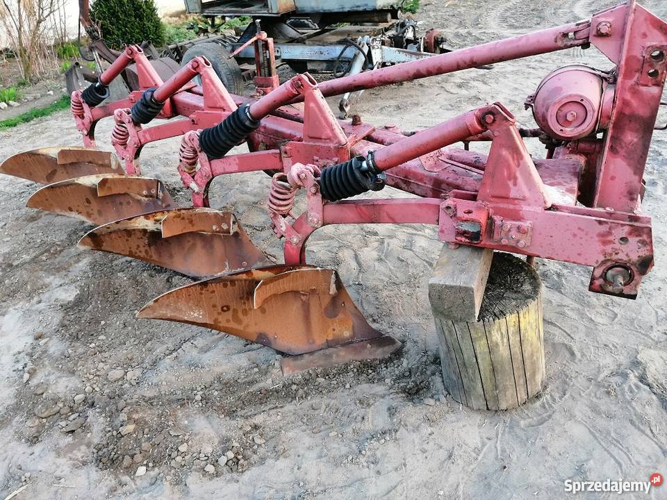Pług UNIA ATLAS 4 skibowy Lubraniec