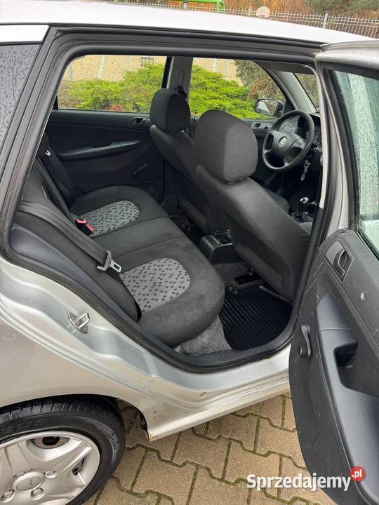 Skoda Fabia 14mpi Gaz 95KM Warszawa