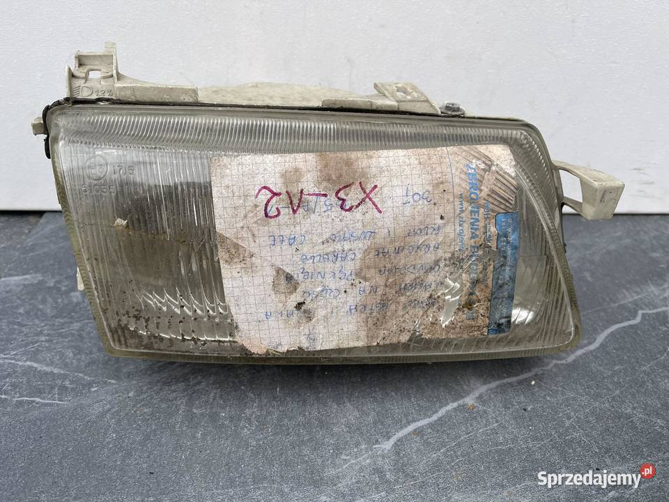 OPEL ASTRA 1 PRAWA LAMPA PRZÓD Ostroróg sprzedam