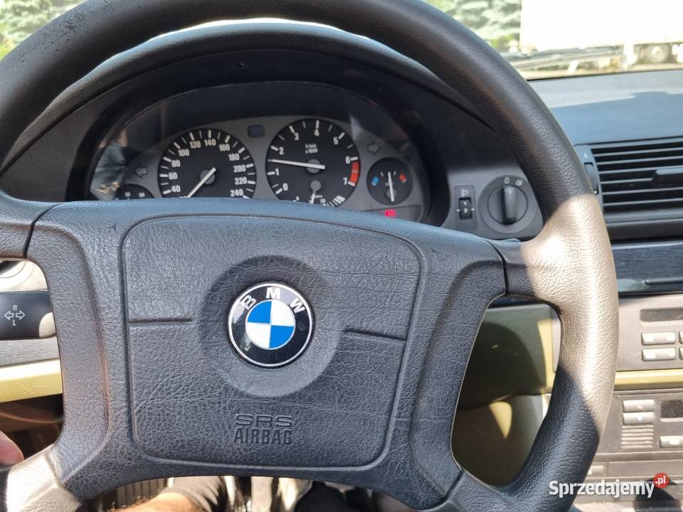 BMW 520i e39 150 Silnik Idealny Stan chodzi Skawina sprzedam