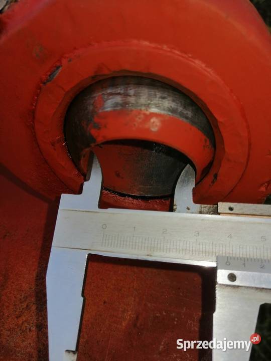 Siłownik hydrauliczny dwustronnego działania