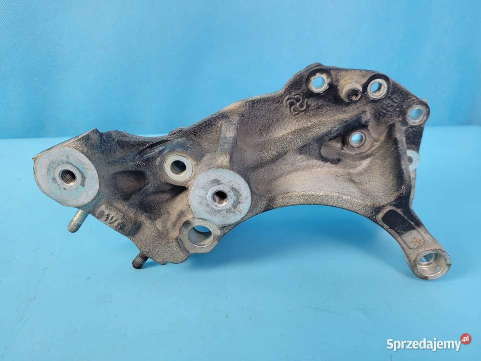 DEUTZFAHR 6130 TTV WSPORNIK ALTERNATORA Kolno