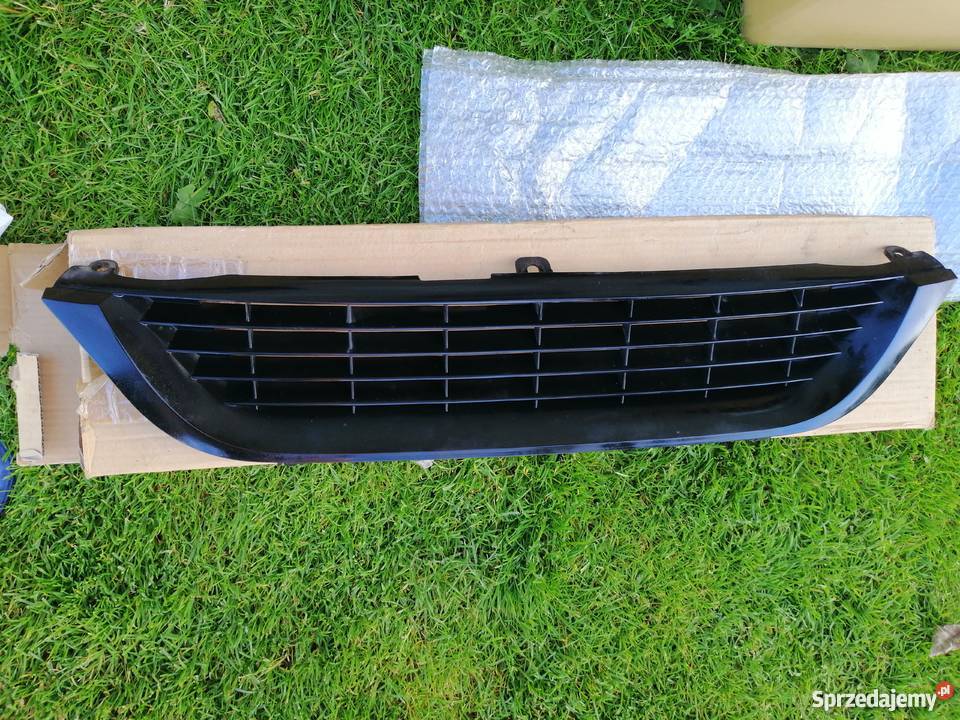 LAMPY VECTRA B GRILL IRMSCHER Części samochodowe Radom