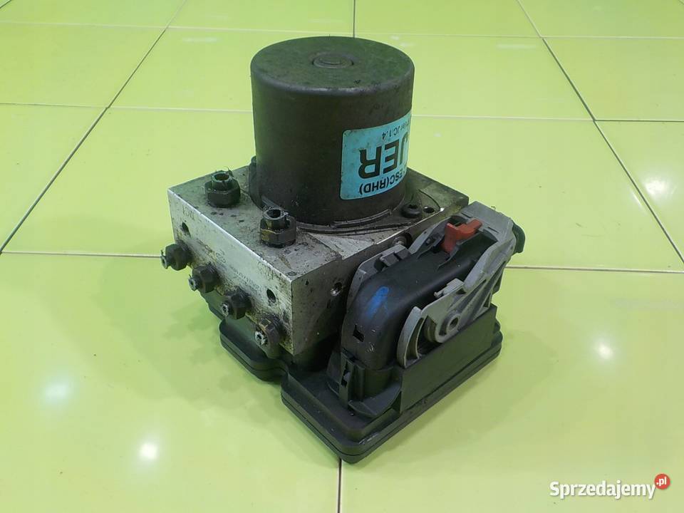 HYUNDAI ix20 16 CRDI 13r 5D pompa ABS 589201K200 mazowieckie Suków