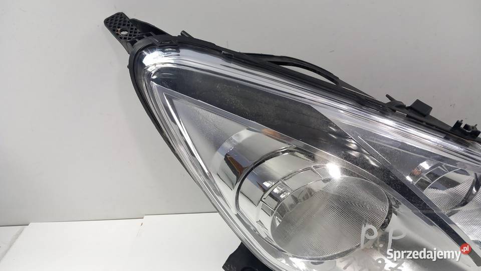 CITROEN DS3 LAMPA PRZÓD PRAWA osobowe Motoryzacja Zbierkowo